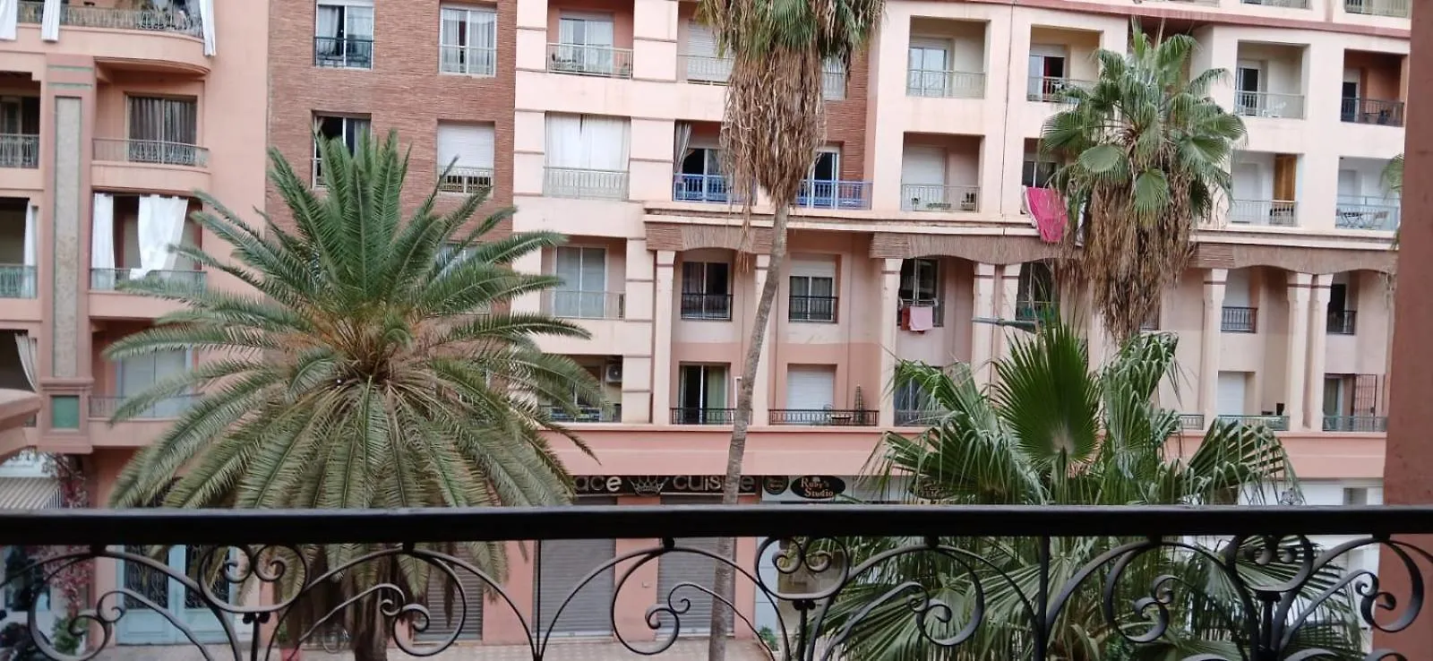 Gueliz Apartment 2 Chambres Marrakech 马拉喀什